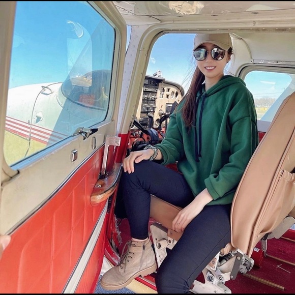 Meet your Posher, Cécile - Picture 6 of 8